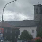 Katolická farnost <b>Neureichenau</b> vznikla v roce 1899. Farní kostel je zasvěcen svatému Leonhardovi a byl postaven v letech 1834-1840.<hr>27. 8. 2021